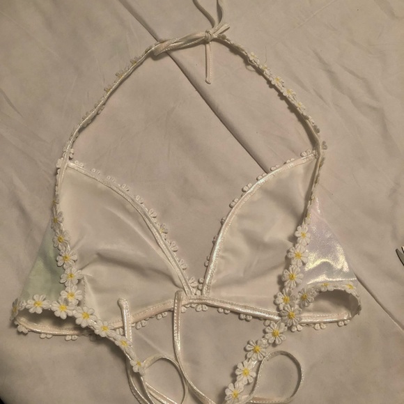 Sunflower iridescent bra Never worn - Picture 3 of 3